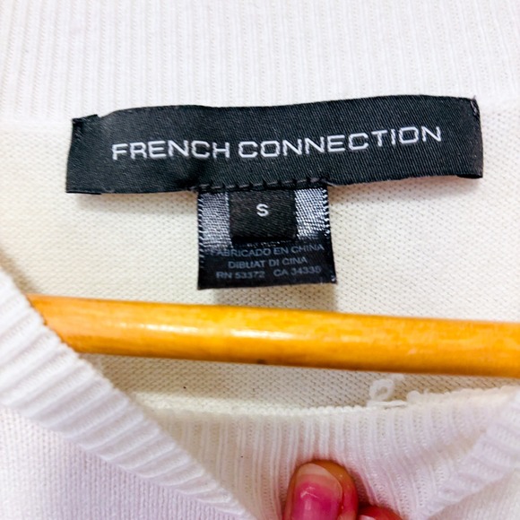 FRENCH CONNECTION White grey beige colorblock knit sweater | Cozy casual | Small - Picture 9 of 10